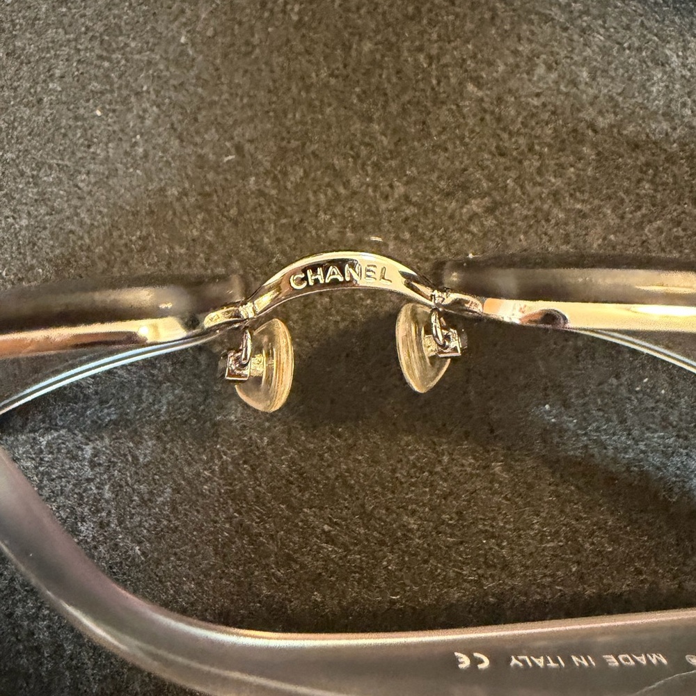 CHANEL Chanel 4095-B is a vintage, - Picture 7 of 17